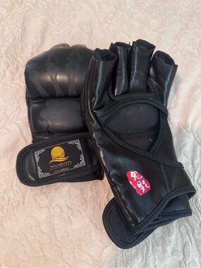 ZooBoo Boxing/Fighting Gloves
